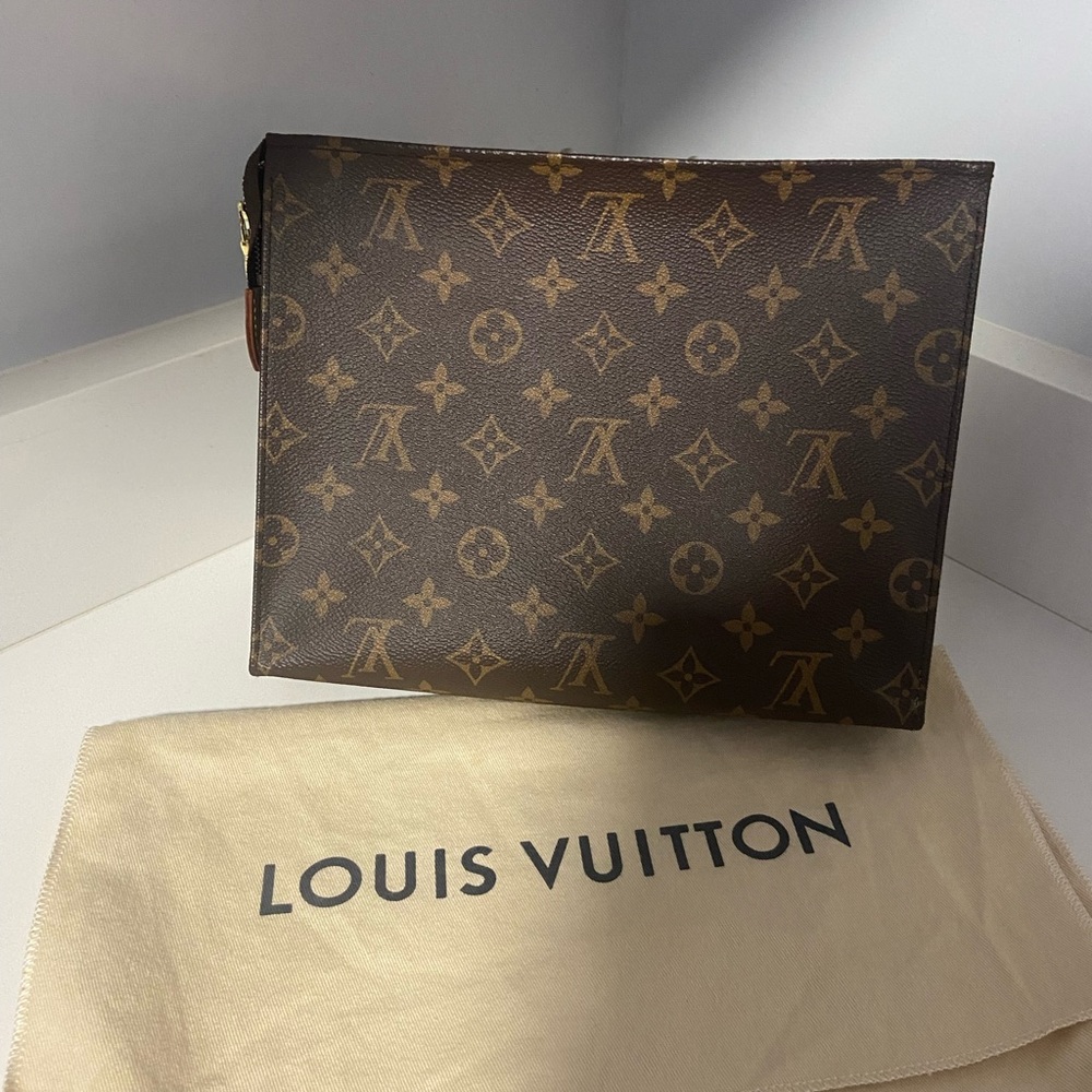Louis Vuitton Toiletry Pouch 26